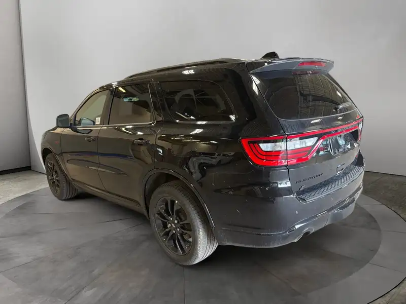 2026 Dodge Durango GT Plus, černá, dovoz Kanada — foto 3 z 12
