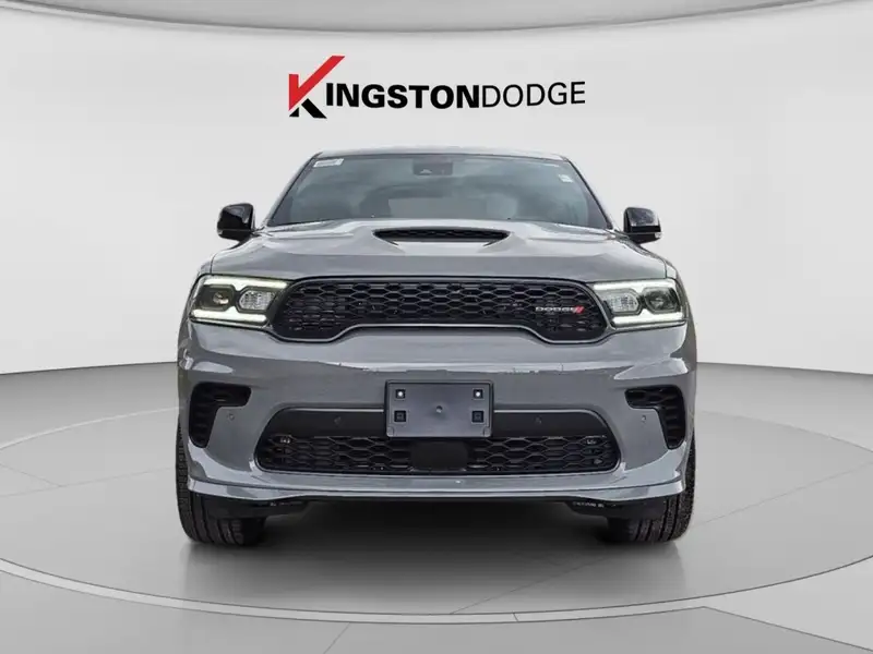 2026 Dodge Durango GT Plus, šedá, 4 km, dovoz Kanada — foto 7 z 12