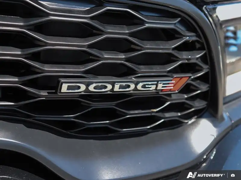 2026 Dodge Durango GT Plus, černá, dovoz Kanada — foto 9 z 12