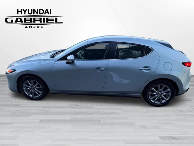 2019 Mazda MAZDA3 Preferred, šedá, 60 286 km, dovoz Kanada — foto 2 z 10