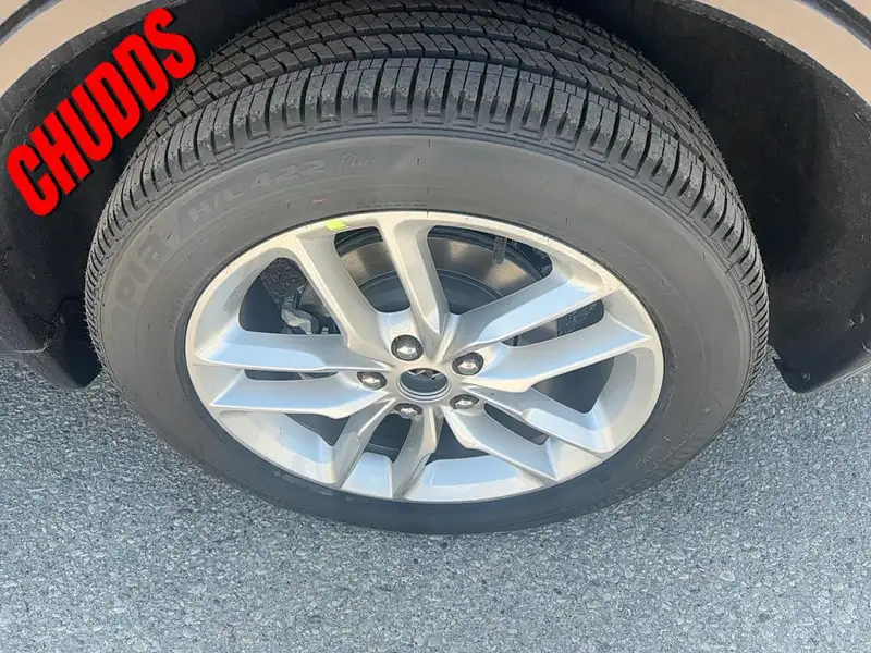 2026 Dodge Durango Gt Plus, červená, 11 km, dovoz Kanada — foto 7 z 12