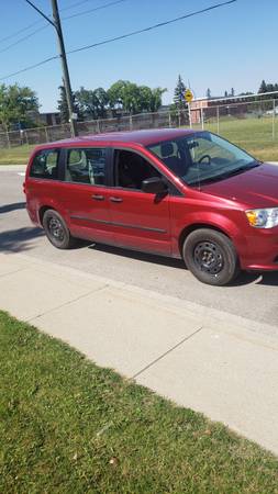 2014 Dodge, dovoz Kanada — foto 6 z 9