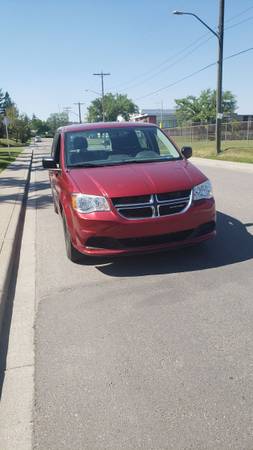 2014 Dodge, dovoz Kanada — foto 9 z 9