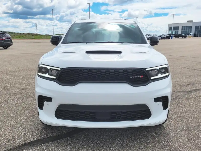 2026 Dodge Durango GT, bílá, 8 km, dovoz Kanada — foto 2 z 12