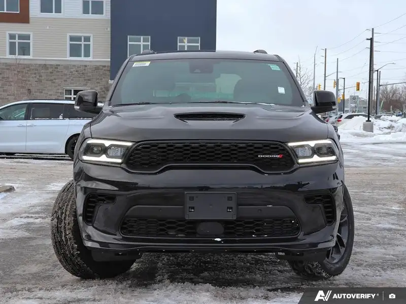 2026 Dodge Durango GT Plus, černá, 0 km, dovoz Kanada — foto 2 z 12