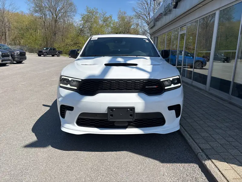 2026 Dodge Durango GT Plus, bílá, 29 km, dovoz Kanada — foto 2 z 12