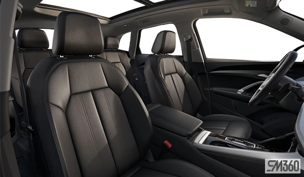 2025 Audi Q5 Progressiv, bílá, 90 km, dovoz Kanada — foto 4 z 5