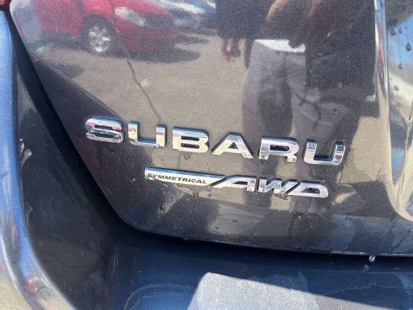 2015 Subaru, dovoz Kanada — foto 10 z 12