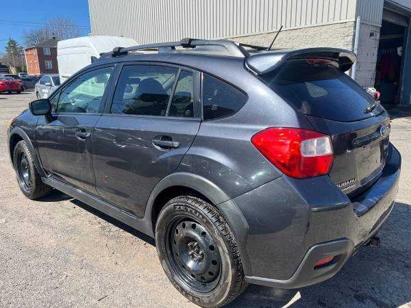 2015 Subaru, dovoz Kanada — foto 6 z 12