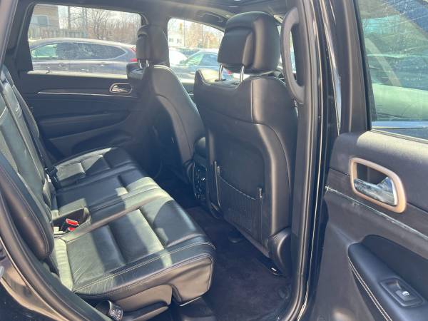 2017 Jeep, dovoz Kanada — foto 10 z 12