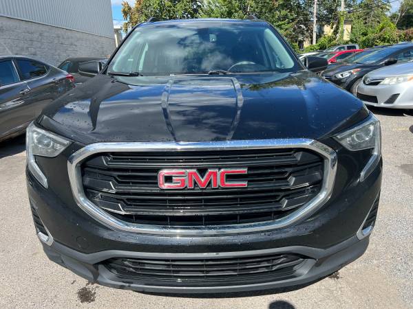 2019 GMC, dovoz Kanada — foto 2 z 12