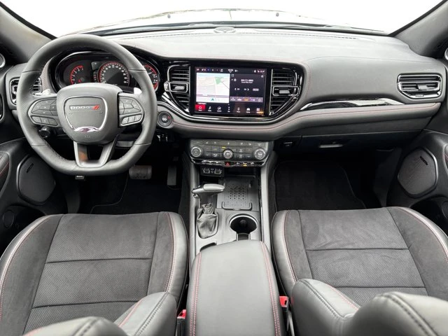 2027 Dodge Durango GT Plus, černá, 25 km, dovoz Kanada — foto 12 z 20