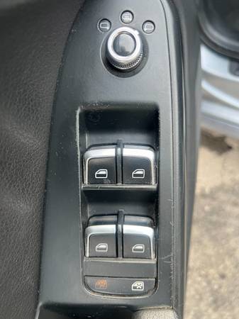 2015 Audi, dovoz Kanada — foto 12 z 12