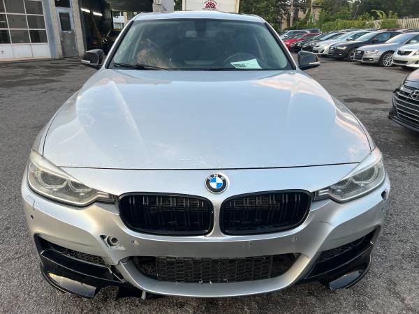 2013 BMW, dovoz Kanada — foto 2 z 12