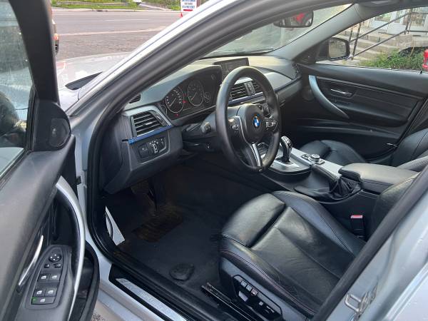 2013 BMW, dovoz Kanada — foto 7 z 12