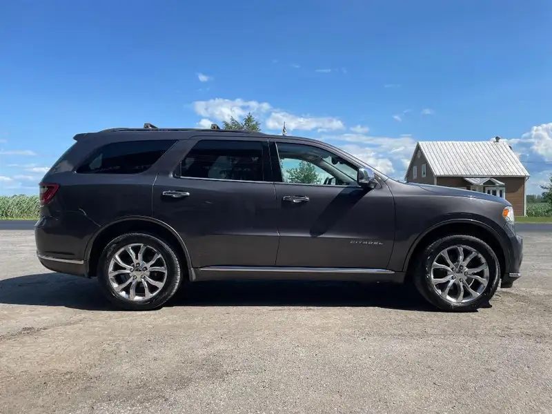 2016 Dodge Durango CITADEL, šedá, 291 000 km, dovoz Kanada — foto 4 z 12