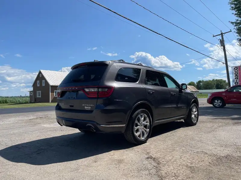 2016 Dodge Durango CITADEL, šedá, 291 000 km, dovoz Kanada — foto 5 z 12