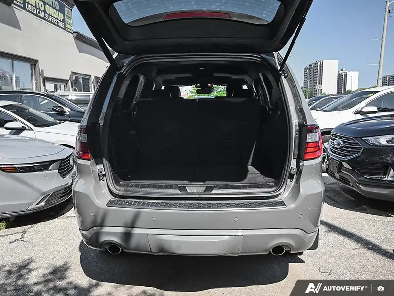 2023 Dodge Durango, šedá, 108 458 km, dovoz Kanada — foto 4 z 12
