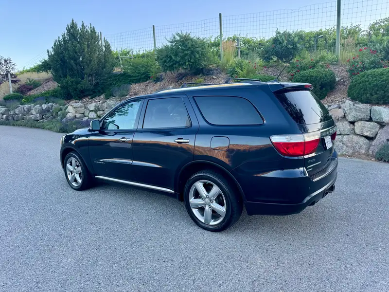 2011 Dodge Durango Citadel, modrá, 265 470 km, dovoz Kanada — foto 7 z 12