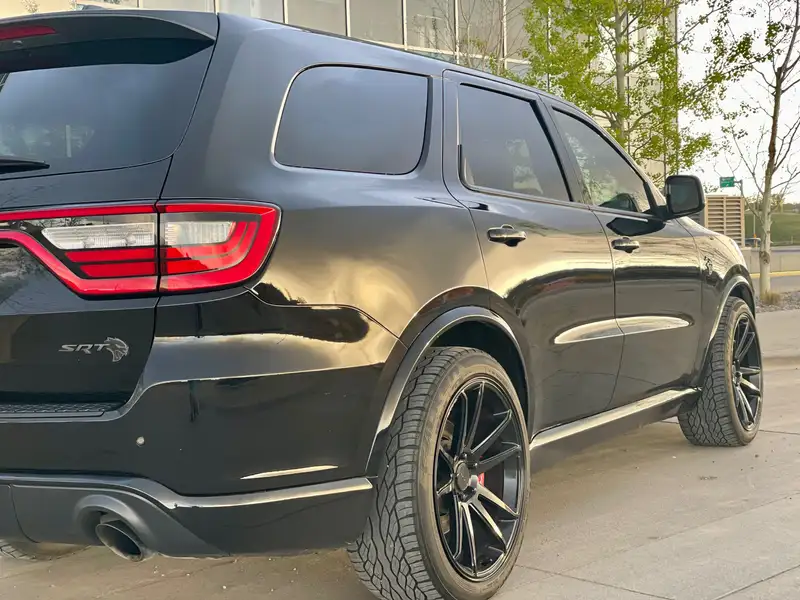 2021 Dodge Durango SRT Hellcat, černá, 88 000 km, dovoz Kanada — foto 5 z 12