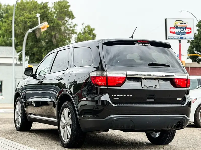 2012 Dodge Durango SXT, černá, 188 562 km, dovoz Kanada — foto 8 z 12