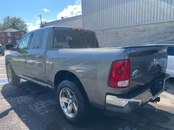 2011 RAM, dovoz Kanada — foto 12 z 12