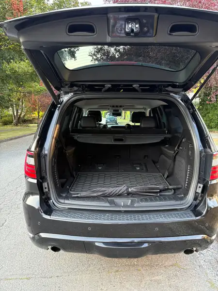 2016 Dodge Durango Citadel, černá, 128 000 km, dovoz Kanada — foto 10 z 12