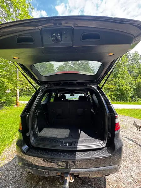 2021 Dodge Durango SXT, černá, 133 000 km, dovoz Kanada — foto 7 z 12