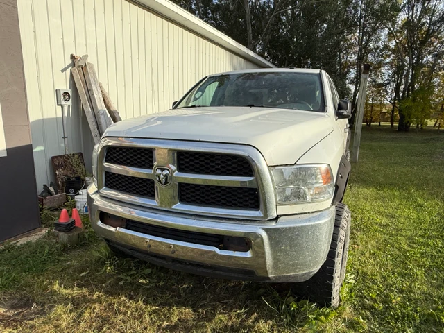 2016 RAM 2500, 197 335 km, dovoz Kanada — foto 2 z 5