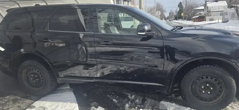 2022 Dodge Durango, černá, 67 000 km, dovoz Kanada — foto 8 z 12