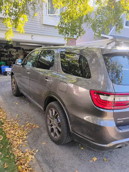 2016 Dodge Durango Limited, šedá, 208 880 km, dovoz Kanada — foto 9 z 12