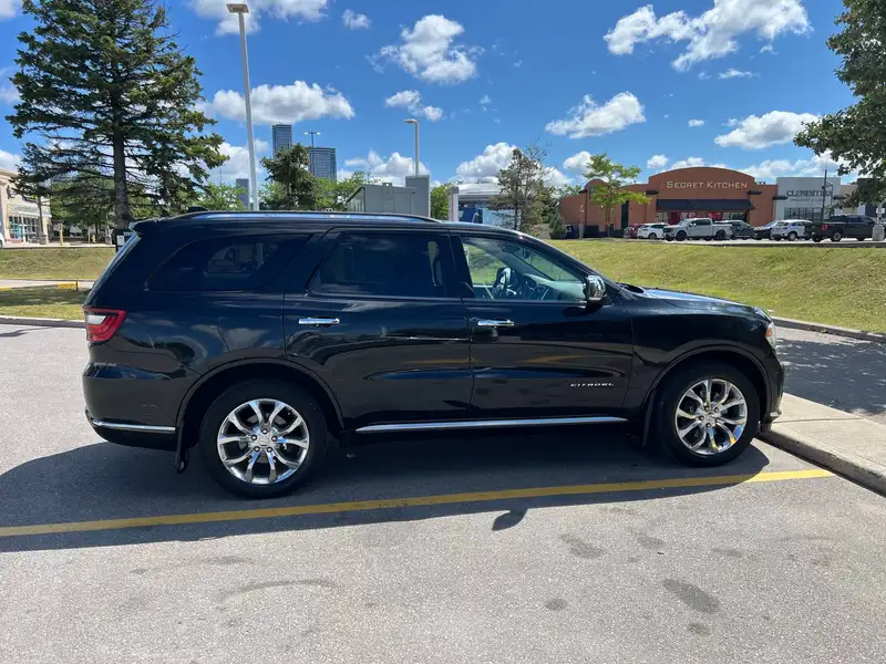 2016 Dodge Durango Citadel, černá, 226 040 km, dovoz Kanada — foto 5 z 12