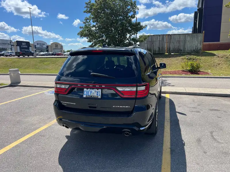 2016 Dodge Durango Citadel, černá, 226 040 km, dovoz Kanada — foto 7 z 12