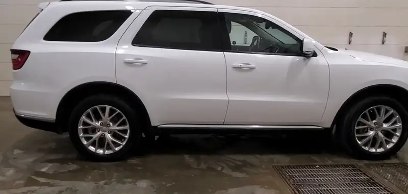 2016 Dodge Durango Limited, bílá, 179 800 km, dovoz Kanada — foto 3 z 7