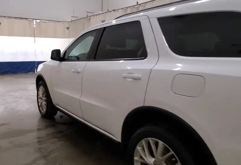 2016 Dodge Durango Limited, bílá, 179 800 km, dovoz Kanada — foto 4 z 7