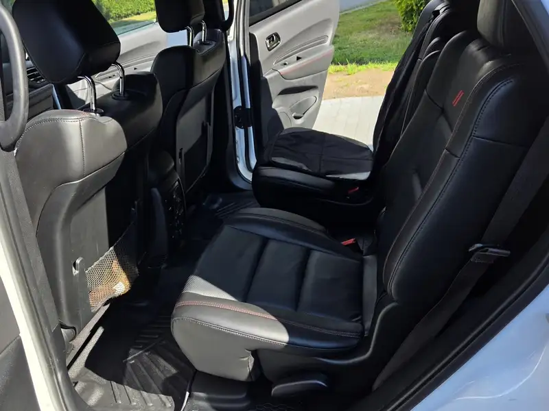 2023 Dodge Durango, 28 300 km, dovoz Kanada — foto 10 z 11