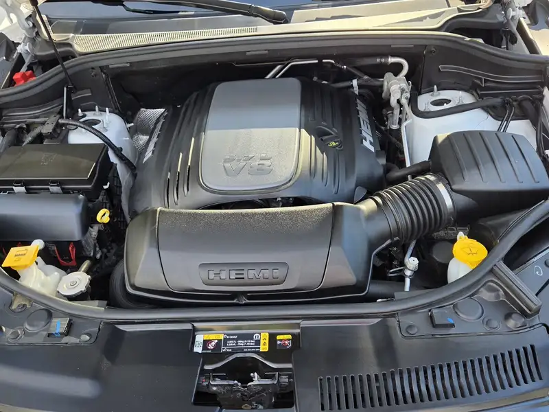 2023 Dodge Durango, 28 300 km, dovoz Kanada — foto 4 z 11