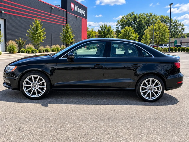 2015 Audi A3, 125 000 km, dovoz Kanada — foto 4 z 5