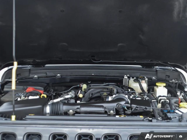2022 Jeep Gladiator Rubicon | NAVIGATION | LEATHER |, černá, 83 271 km, dovoz Kanada — foto 11 z 20