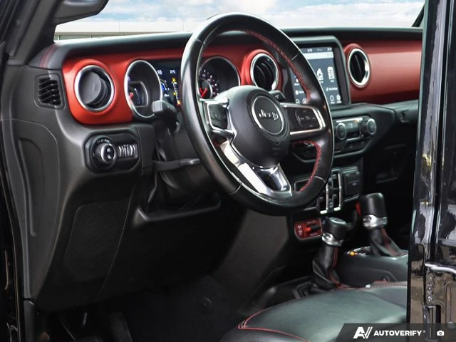 2022 Jeep Gladiator Rubicon | NAVIGATION | LEATHER |, černá, 83 271 km, dovoz Kanada — foto 16 z 20