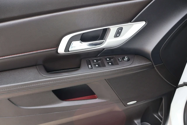 2017 GMC Terrain SLE, bílá, 153 002 km, dovoz Kanada — foto 6 z 20