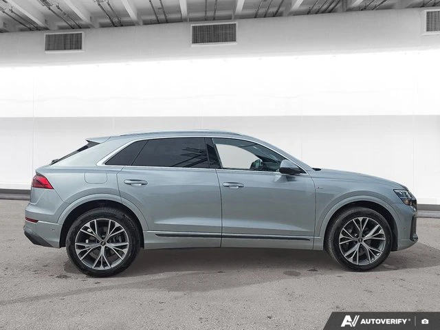 2025 Audi Q8 Progressiv, šedá, 29 714 km, dovoz Kanada — foto 6 z 20