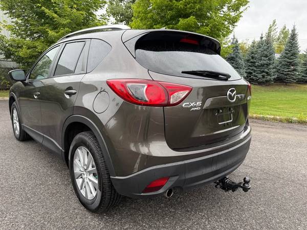 2016 Mazda, dovoz Kanada — foto 3 z 11