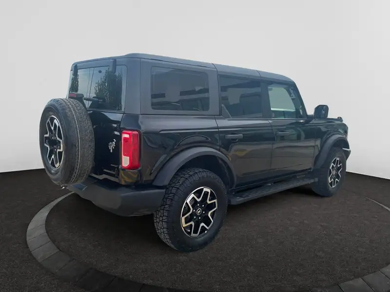 2025 Ford Bronco BASE, černá, 42 463 km, dovoz Kanada — foto 5 z 12