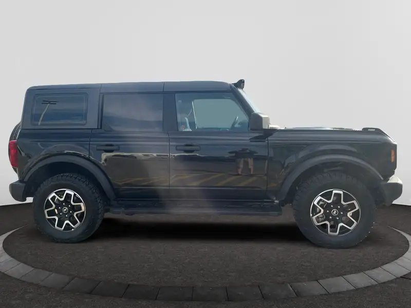 2025 Ford Bronco BASE, černá, 42 463 km, dovoz Kanada — foto 6 z 12