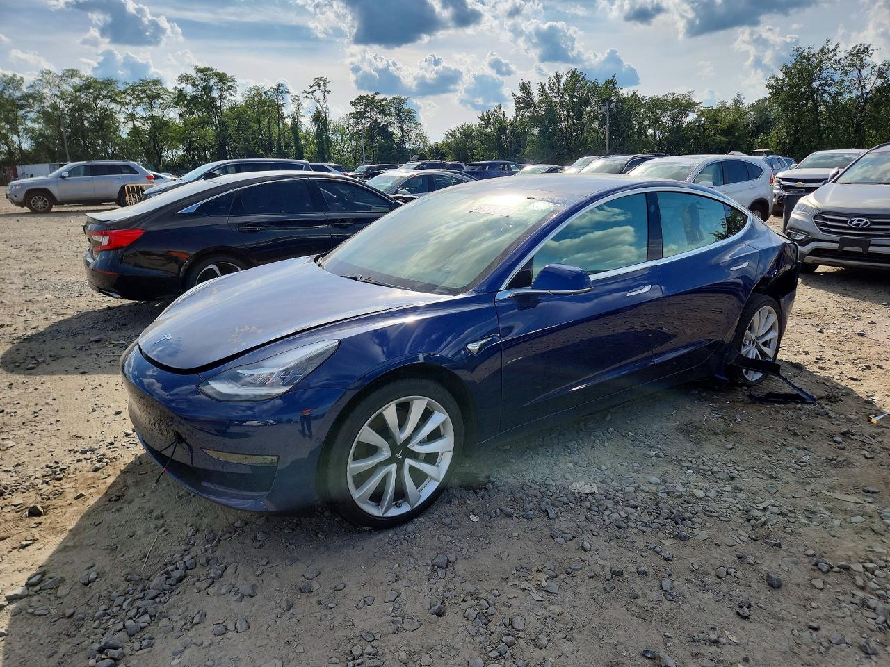 2020 Tesla MODEL 3, modrá, 100 946 km, dovoz USA — foto 1 2020 Tesla MODEL 3, modrá, 100 946 km, dovoz USA — foto 1
