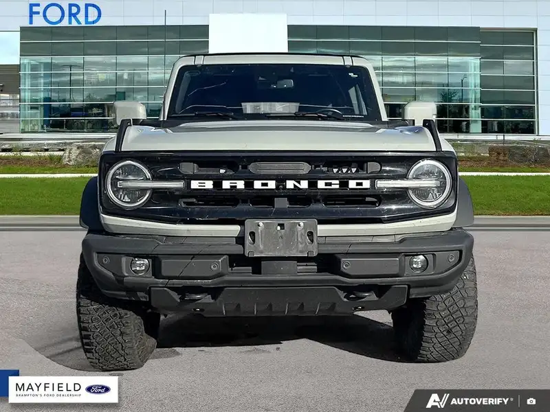 2021 Ford Bronco OUTER BANKS| SASQUATCH PKG| HIGH PKG, šedá, 89 424 km, dovoz Kanada — foto 2 z 12