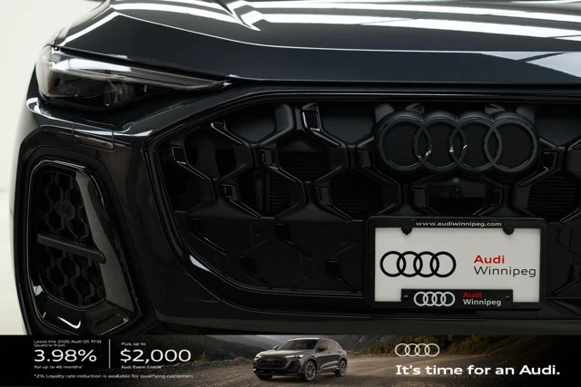 2026 Audi Q5 Progressiv, šedá, 12 km, dovoz Kanada — foto 3 z 20