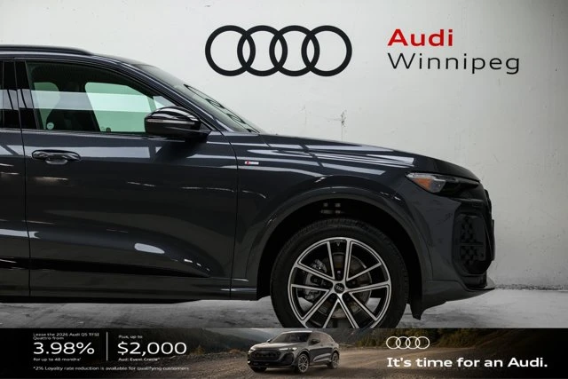 2026 Audi Q5 Progressiv, šedá, 16 km, dovoz Kanada — foto 5 z 20