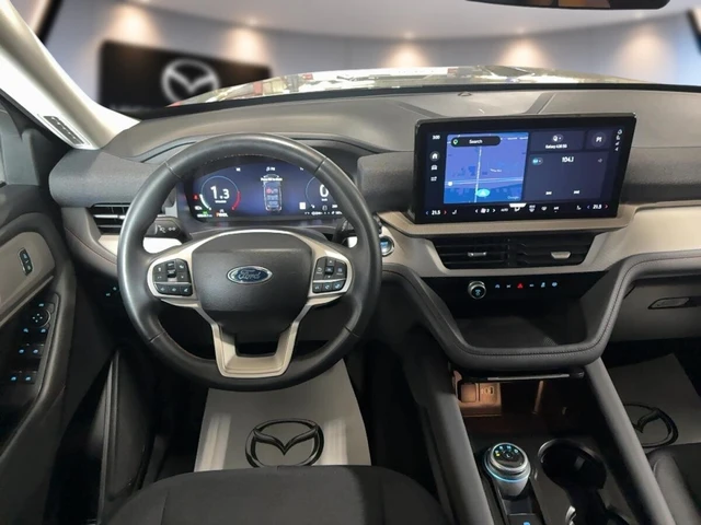 2025 Ford Explorer Active, šedá, 64 996 km, dovoz Kanada — foto 8 z 15